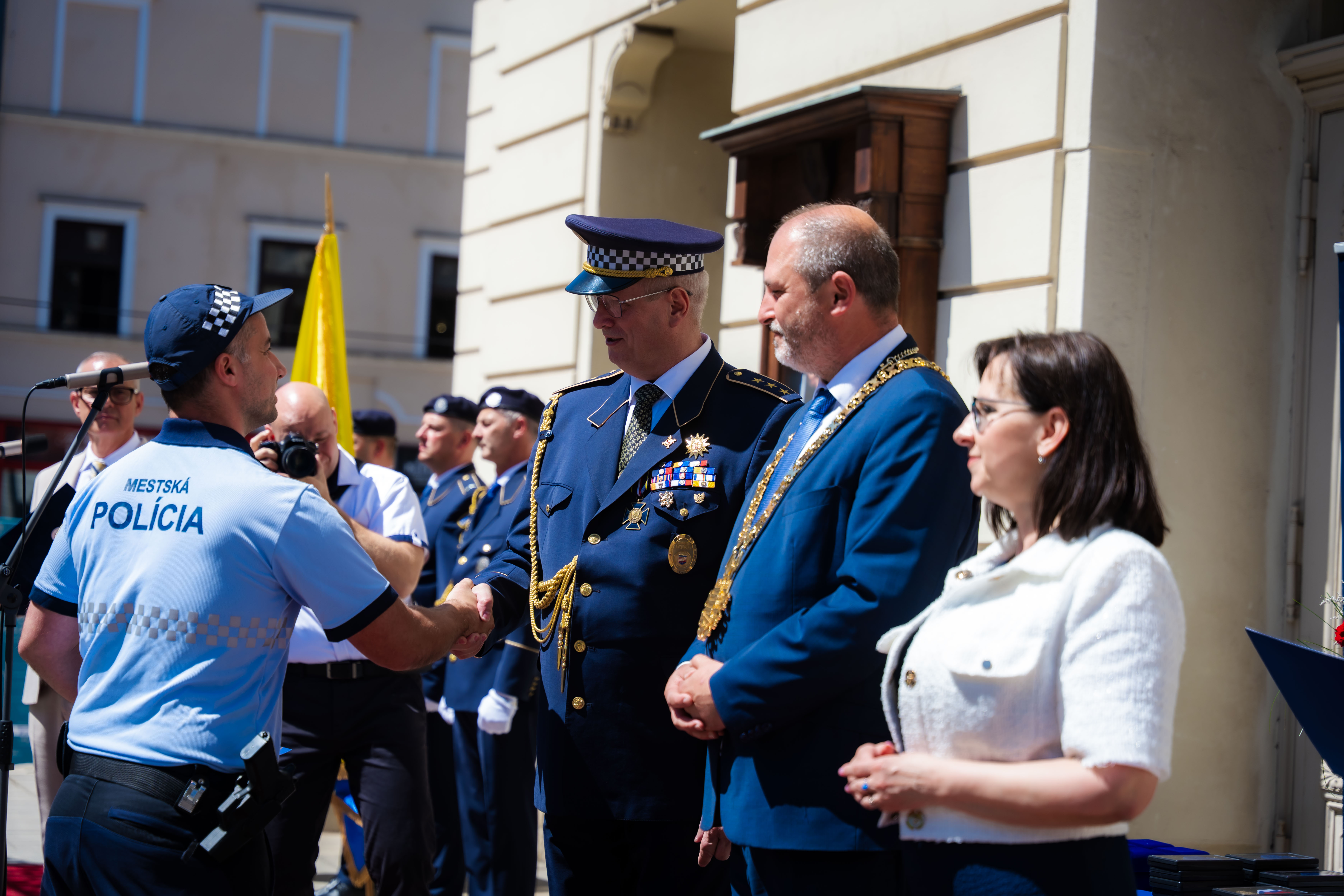 Slavnostne ocenovanie prislusnikov Mestskej policie mesta Kosice -1-42